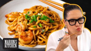15-minute Garlic Shrimp Udon Noodles - Marion's Kitchen