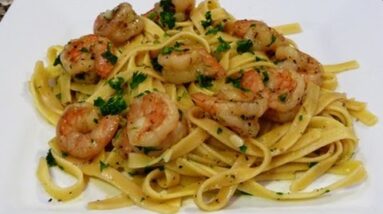 Fettucine with Shrimp in a Garlic-Lemon Sauce Recipe