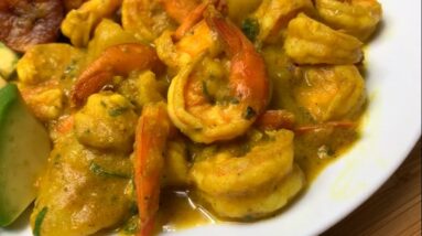 EASY AND DELICIOUS CURRY SHRIMP WITH POTATO || EASY SHRIMP RECIPES || TERRI-ANN’S KITCHEN