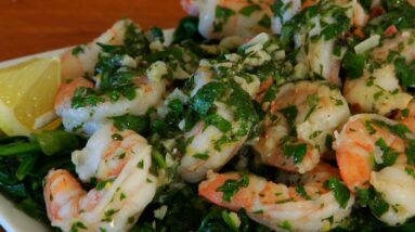 Spicy Garlic Shrimp Over Spinach
