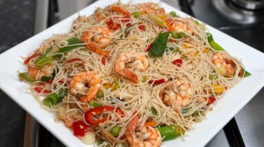 Stir fry Rice Noodles with Shrimp | 10 minute dinner recipes